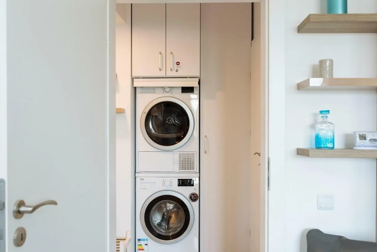 Luxury Flat 9 Near Metro Apartment Bucharest