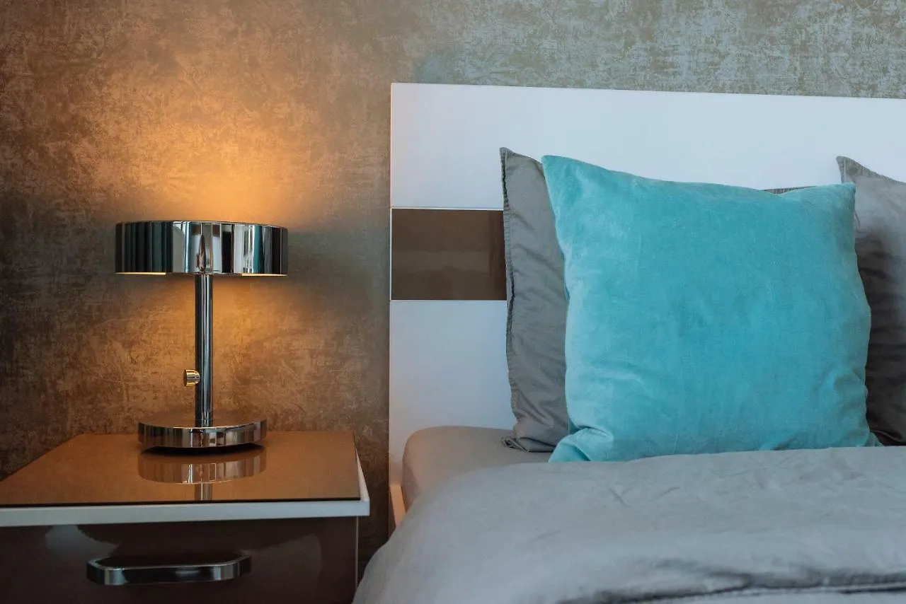 Luxury Flat 9 Near Metro Apartment Bucharest