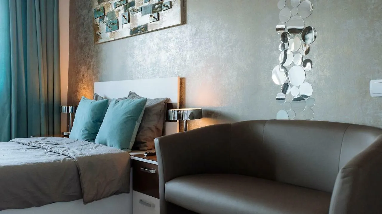 Luxury Flat 9 Near Metro Apartment Bucharest