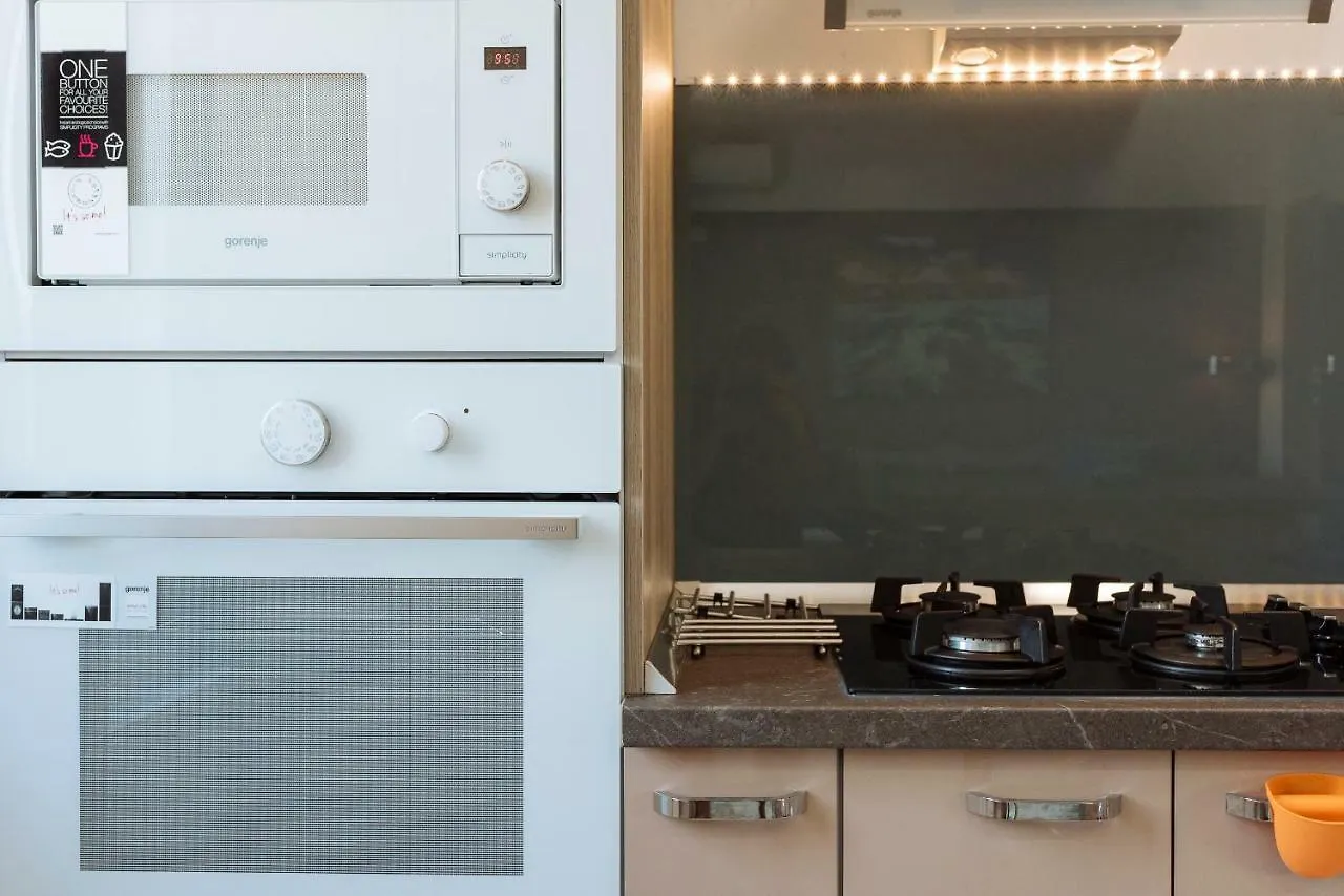 Luxury Flat 9 Near Metro Apartment Bucharest