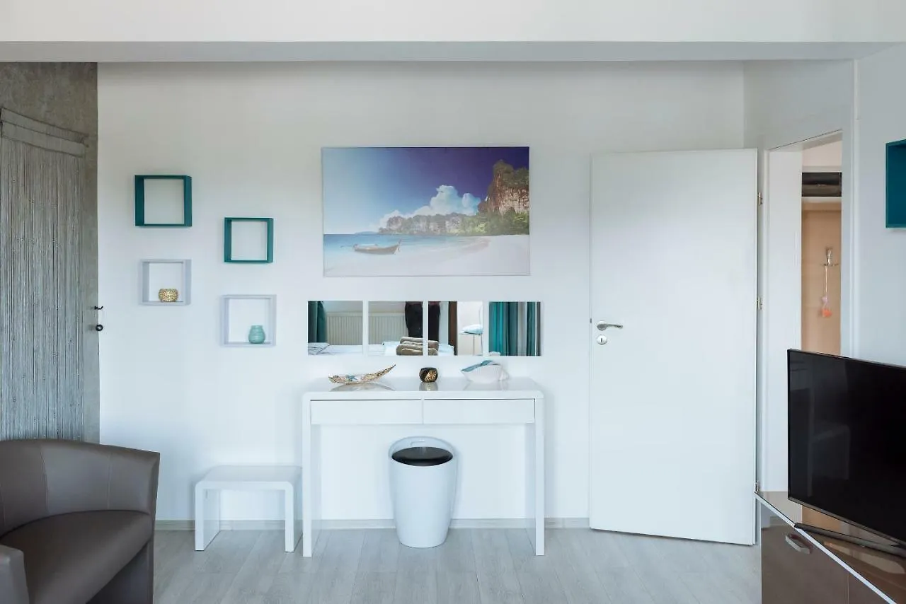 Luxury Flat 9 Near Metro Apartment Bucharest