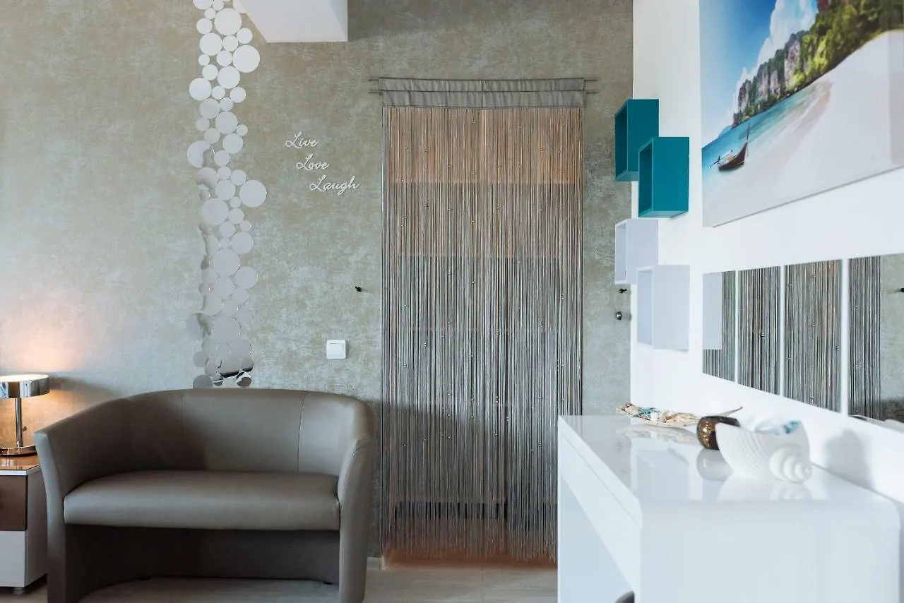 Luxury Flat 9 Near Metro Apartment Bucharest Romania